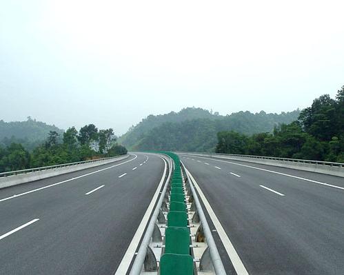 浙江高速公路波形护栏